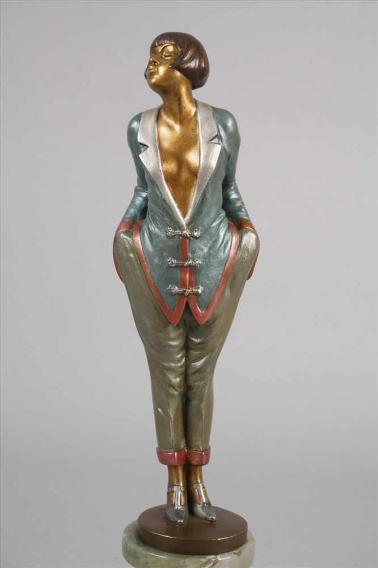 Josef Lorenzl, Modedame1. Drittel 20. Jh., signiert, Bronze polychrom in Kaltbemalung staffiert, - Bild 7 aus 7