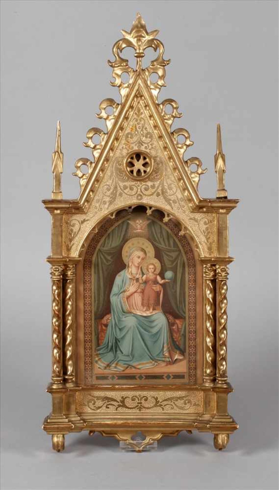 Neogotischer Architekturrahmen Ende 19. Jh.Rahmen aus geschnitztem, gestucktem und vergoldetem