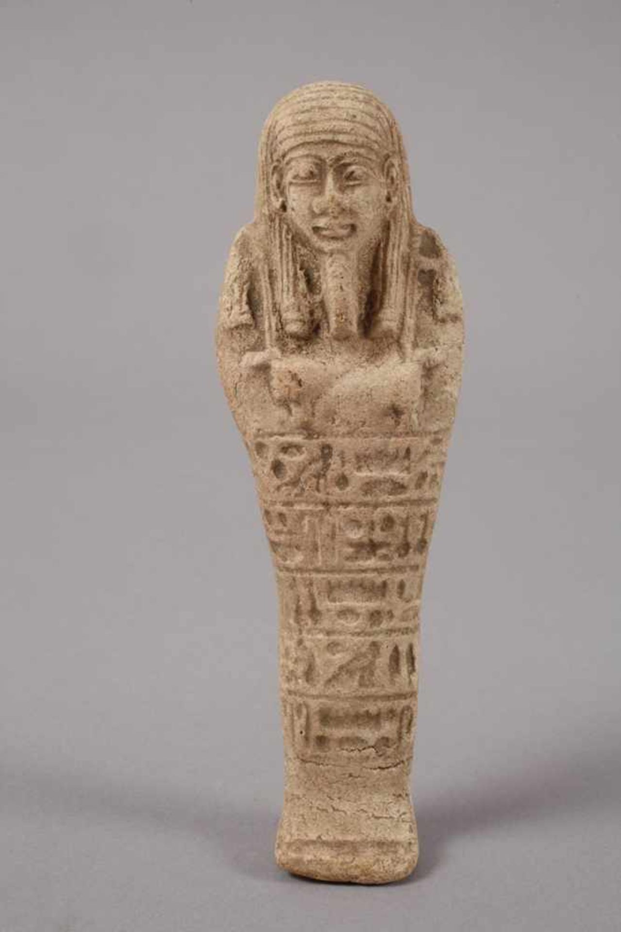 UschebtiAlter unbestimmt, altägyptische Form, Kieselkeramik, vollständig, L ges. ca. 14 cm.- - -23. - Bild 2 aus 3