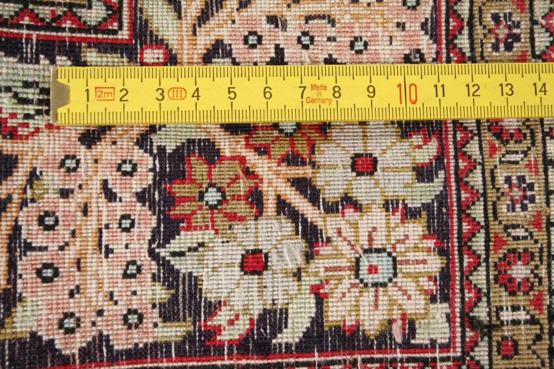 Teppich Kunstseide2. Hälfte 20. Jh., floral durchmustertes Mittelfeld mit korrespondierendem - Bild 4 aus 4
