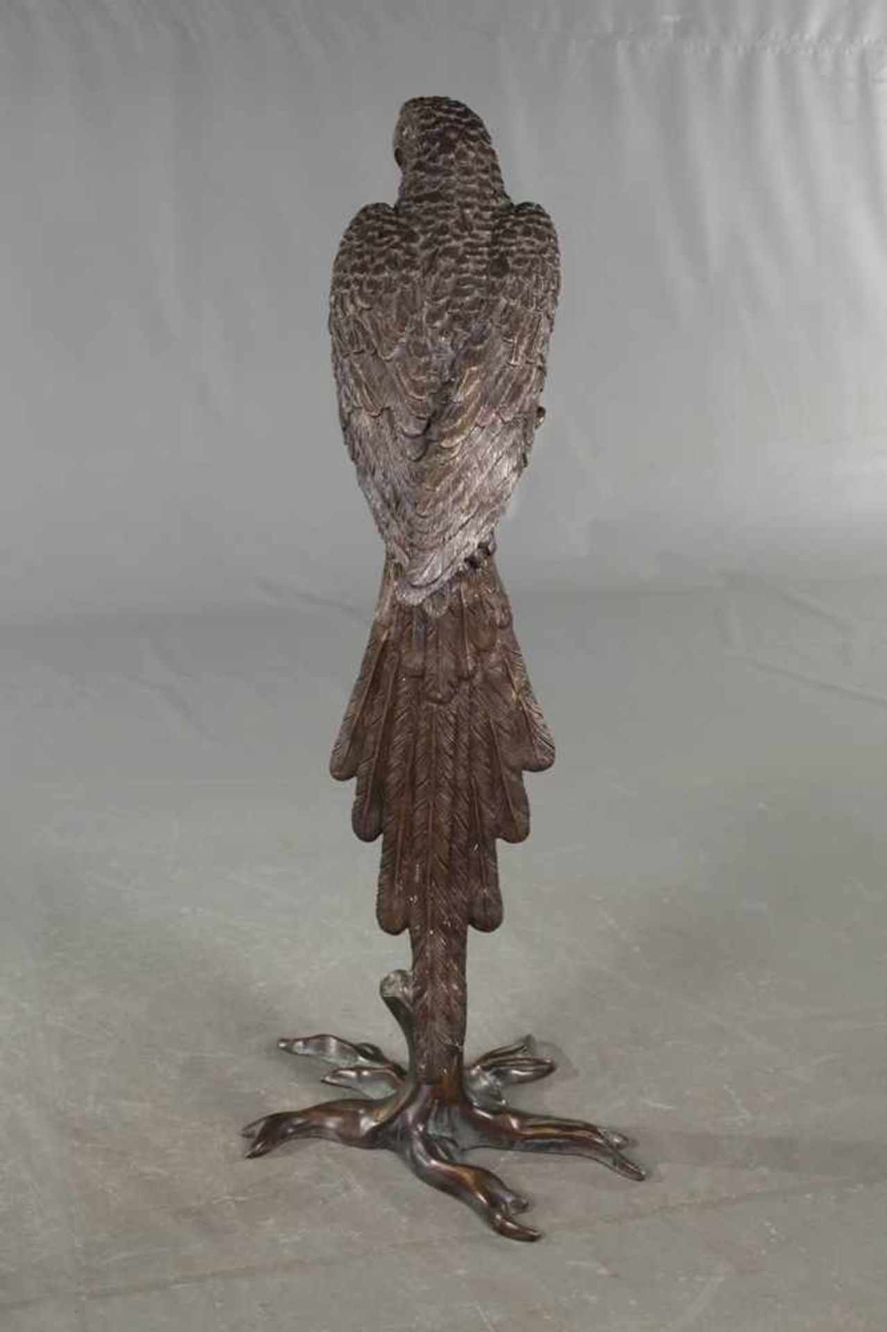 Überlebensgroßer dekorative Bronzeneuzeitlich, unsigniert, Bronze braun patiniert, naturaliatische - Bild 4 aus 4