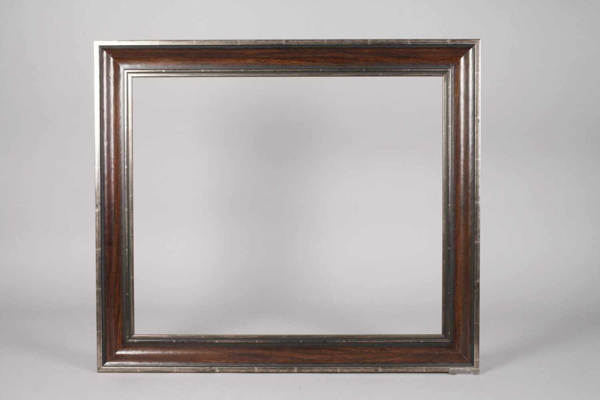 Zwei schwarze Lackleisten und braune Leiste mit Silberranddrei Rahmen aus maximal 7,5 cm breiter, - Bild 5 aus 5