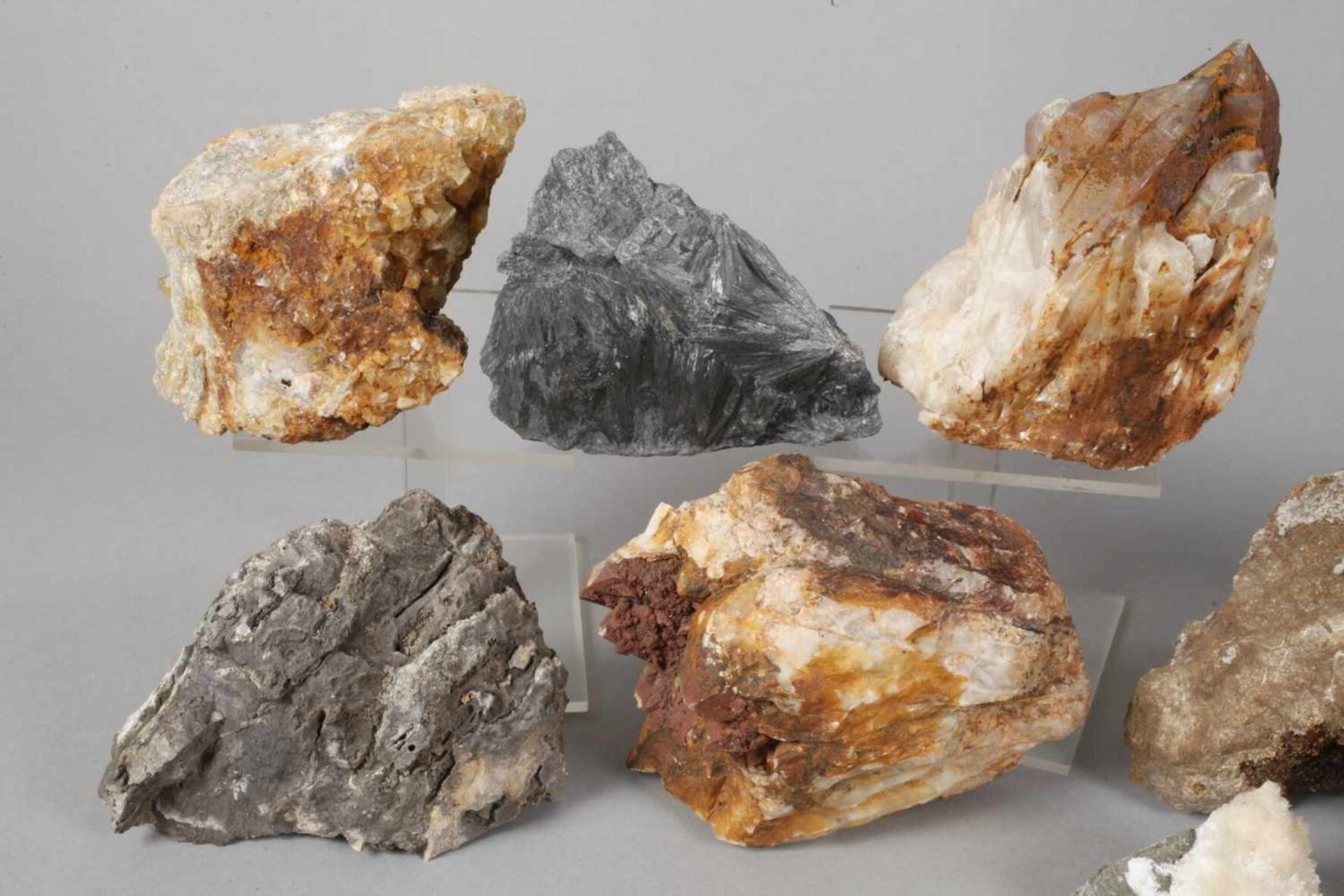 Sammlung Mineralien aus dem Erzgebirgeverschiedene Fundorte, teils Neufunde, vorhanden sind unter - Bild 3 aus 4