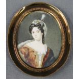 MINIATURIST (XVIII - XIX). Damenportrait.69 mm x 51 mm oval im Ausschnitt. Feine Malerei