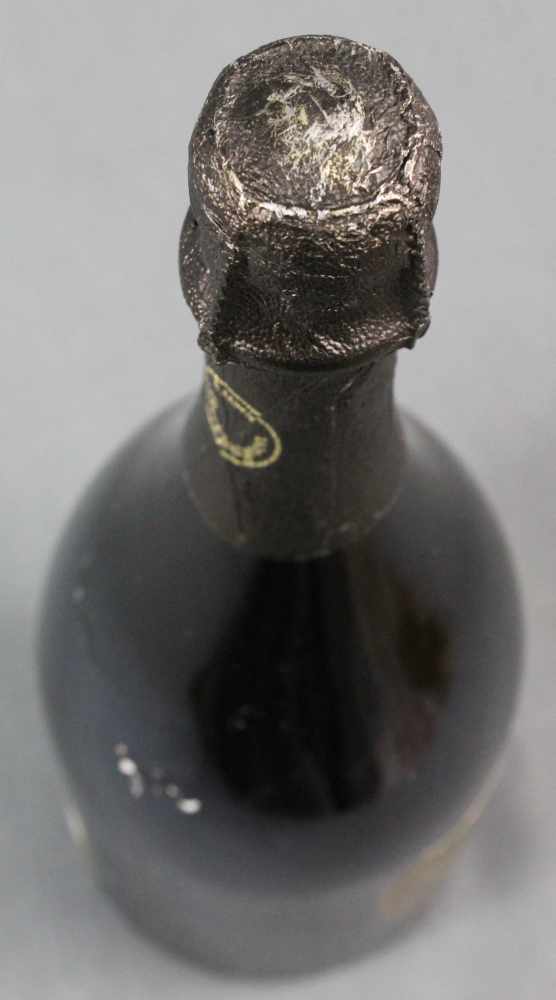 1990 Champagne. Cuvee Dom Perignon. Vintage.Moet et Chandon a Epernay. Fondee en 1743. Eine ganze - Image 6 of 8