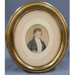 MINIATURIST (XIX). Biedermeier Portrait eines jungen Herren.96 mm x 77 mm im Ausschnitt oval.