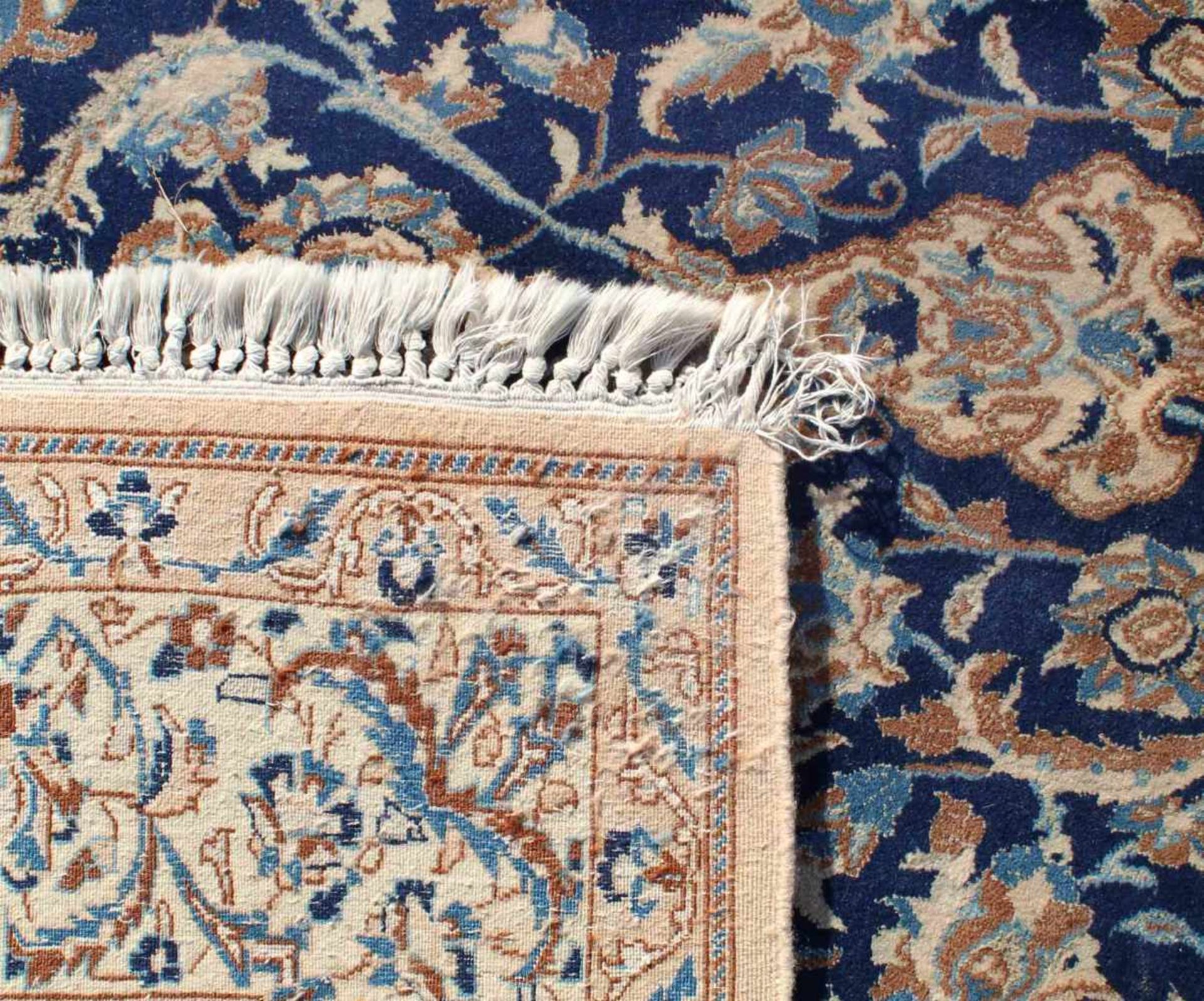Nain "Tudesch" Perserteppich. Iran. Sehr feine Knüpfung.300 cm x 165 cm. Handgeknüpft. Wolle und - Bild 8 aus 9