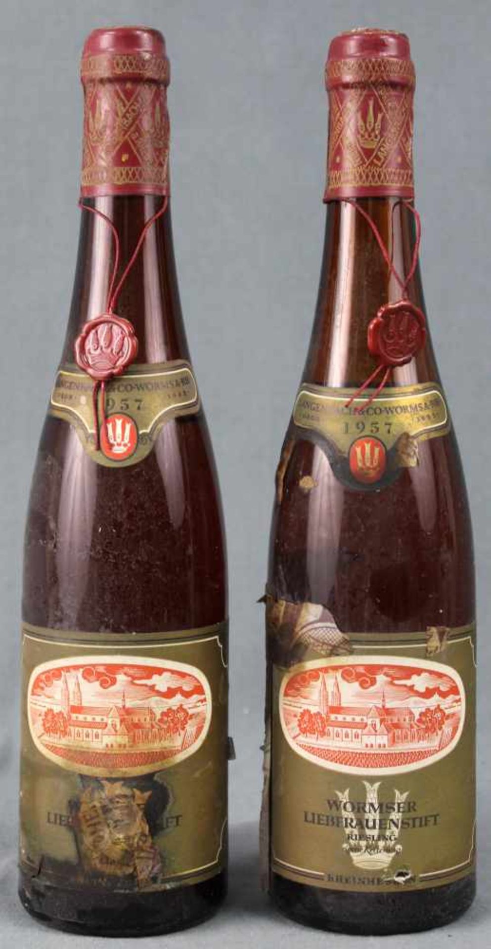 1957 Wormser Liebfrauenstift. Riesling. 2 ganze Flaschen.Weingut Langenbach & Co. Worms am Rhein,