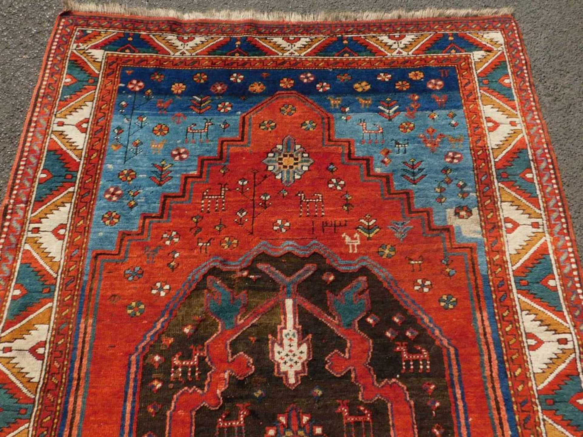 Kasak Dorfteppich. Kaukasus. Antik, datiert 1320 (1902) und 1330 (1912).200 cm x 144 cm. - Image 3 of 6