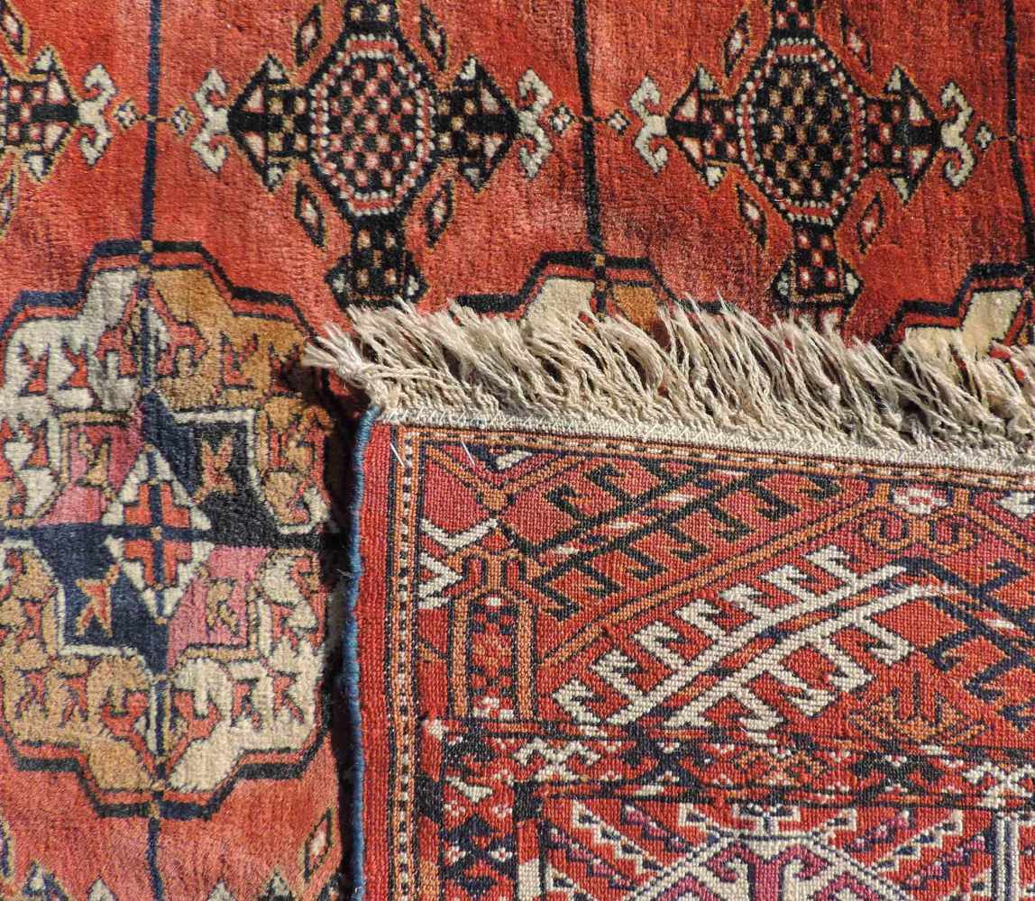 Jomud Stammesteppich. Iran. Antik, um 1910.309 cm x 210 cm. Handgeknüpft. Wolle auf Wolle. Göklan - Image 8 of 8