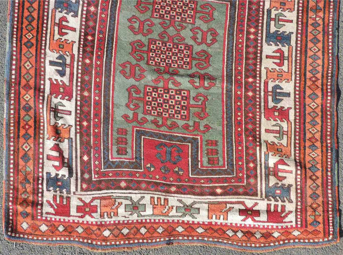 Yürück Familiengebetsteppich. Ost Anatolien. Türkei. Antik, 19. Jahrhundert.326 cm x 139 cm. - Image 2 of 6