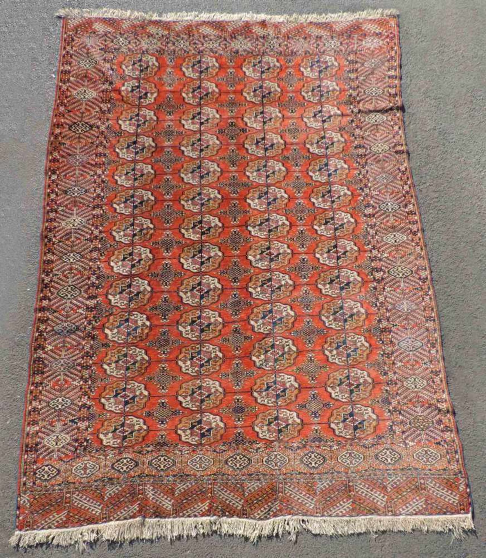 Jomud Stammesteppich. Iran. Antik, um 1910.309 cm x 210 cm. Handgeknüpft. Wolle auf Wolle. Göklan