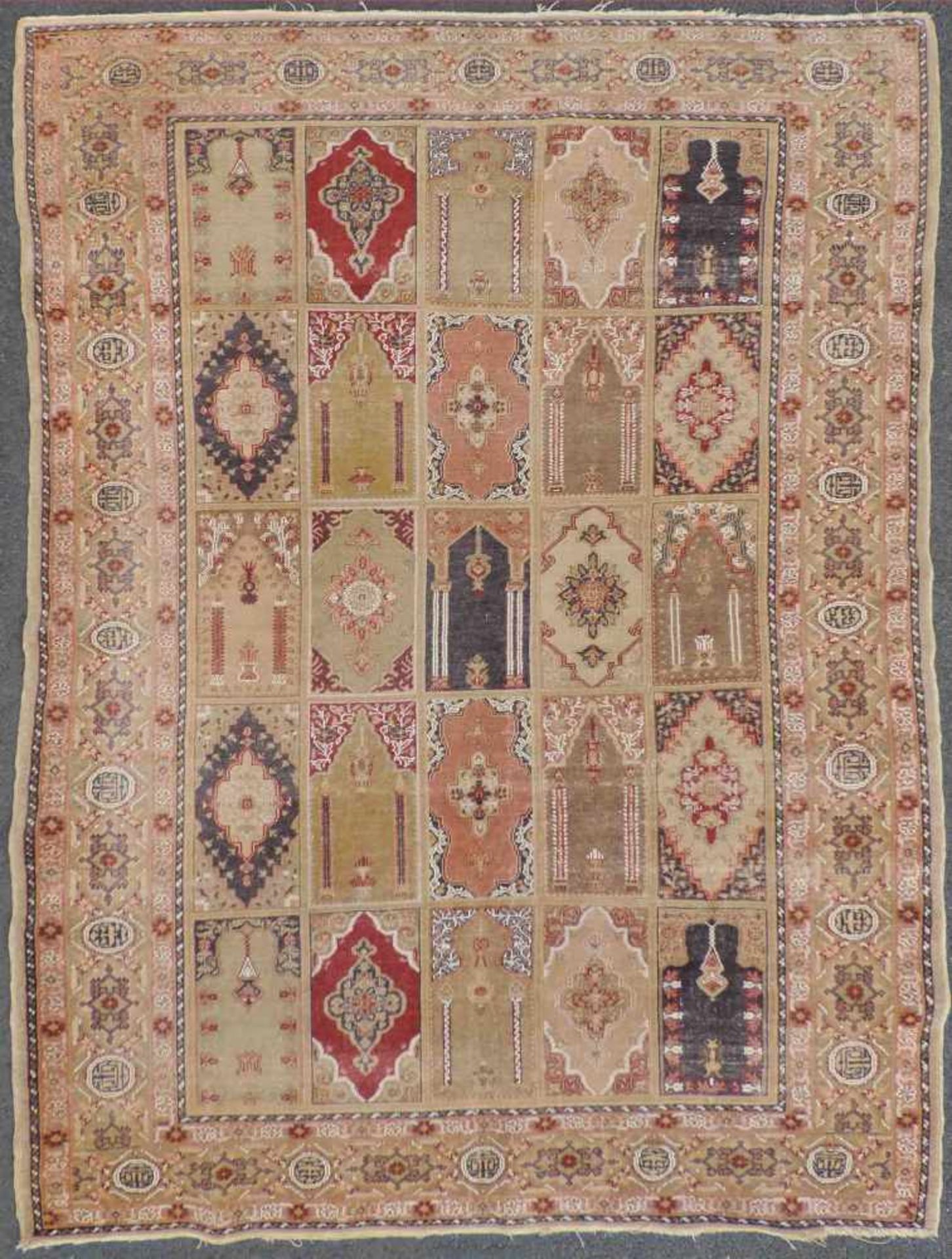 Kayseri Gebetsteppich. Türkei. Antik, um 1900. Feine Knüpfung.188 cm x 126 cm. Handgeknüpft. Wolle