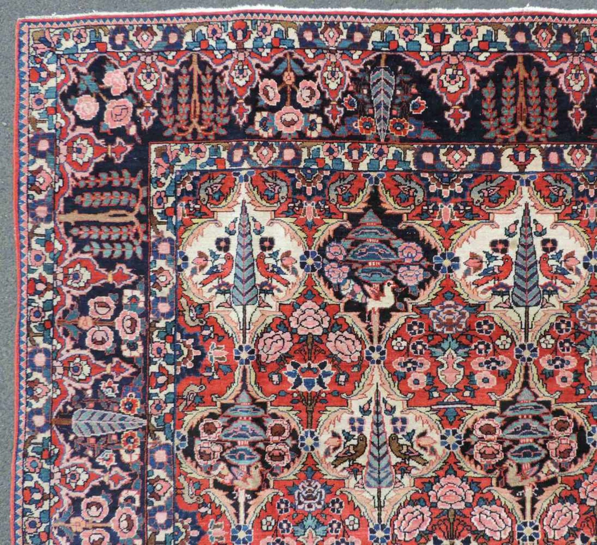 Bachtiar Perserteppich. Iran. Alt, Mitte 20. Jahrhundert.316 cm x 208 cm. Handgeknüpft. Wolle auf - Image 6 of 9
