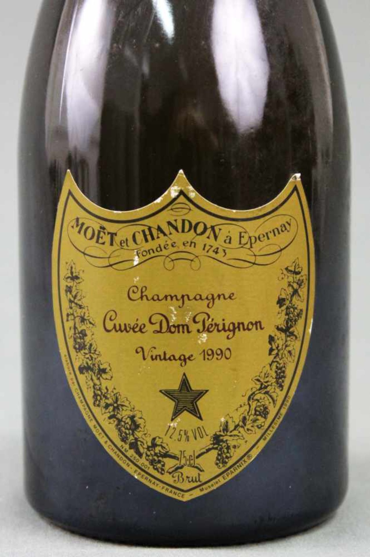 1990 Champagne. Cuvee Dom Perignon. Vintage.Moet et Chandon a Epernay. Fondee en 1743. Eine ganze - Bild 3 aus 8