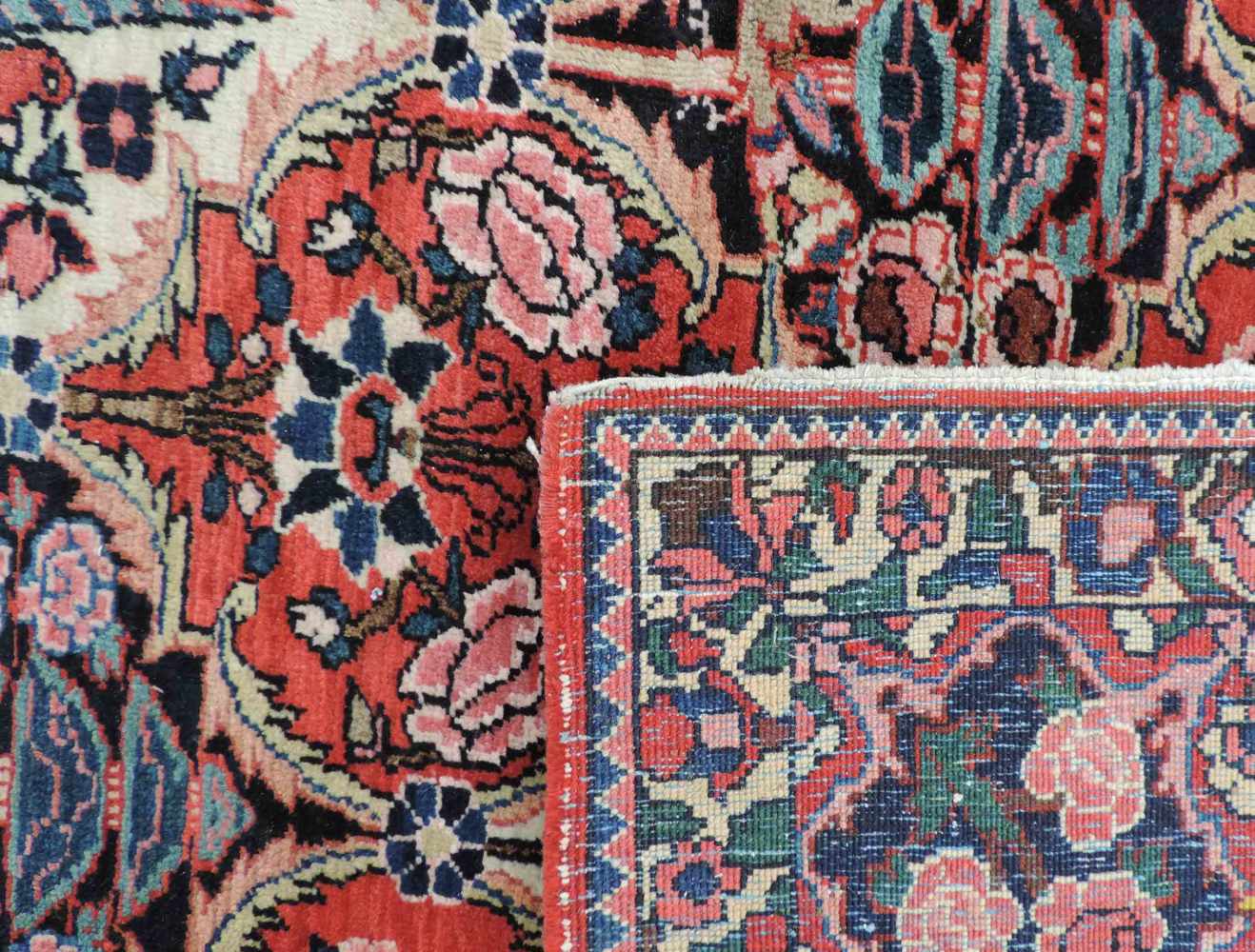 Bachtiar Perserteppich. Iran. Alt, Mitte 20. Jahrhundert.316 cm x 208 cm. Handgeknüpft. Wolle auf - Image 9 of 9