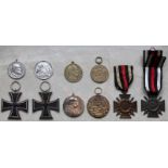 10 Orden / Abzeichen / Medaillen. Auch 1. Weltkrieg.Auch Eisernes Kreuz.10 Orden / Abzeichen /