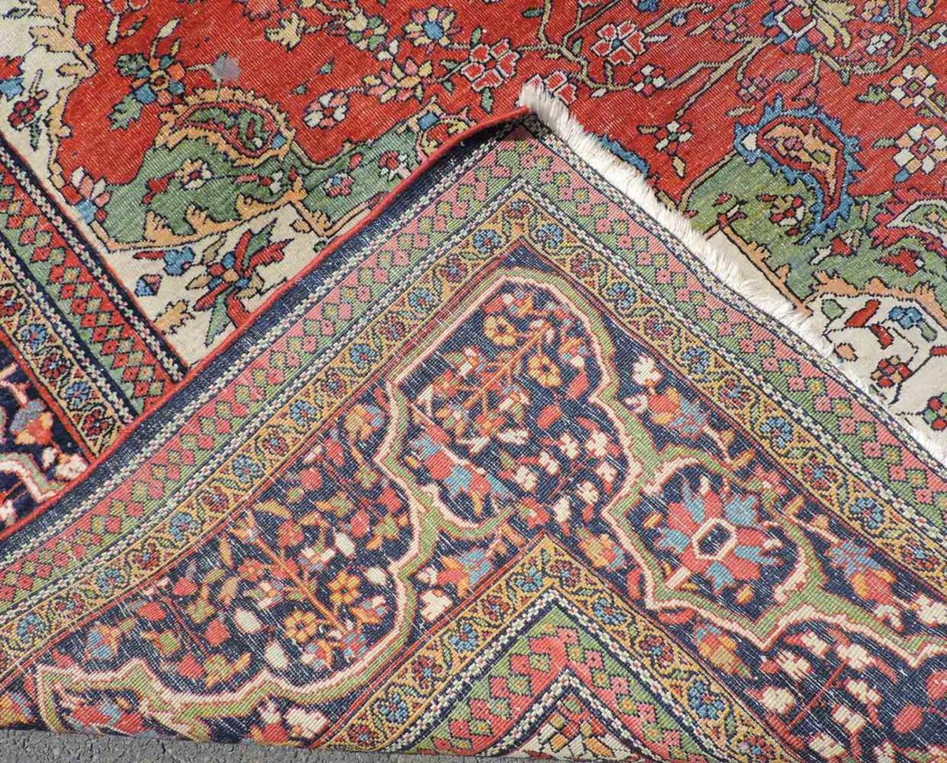 Saruk Ferraghan, Perserteppich. Iran. Antik, um 1890.358 cm x 265 cm. Orientteppich, handgeknüpft. - Bild 6 aus 15