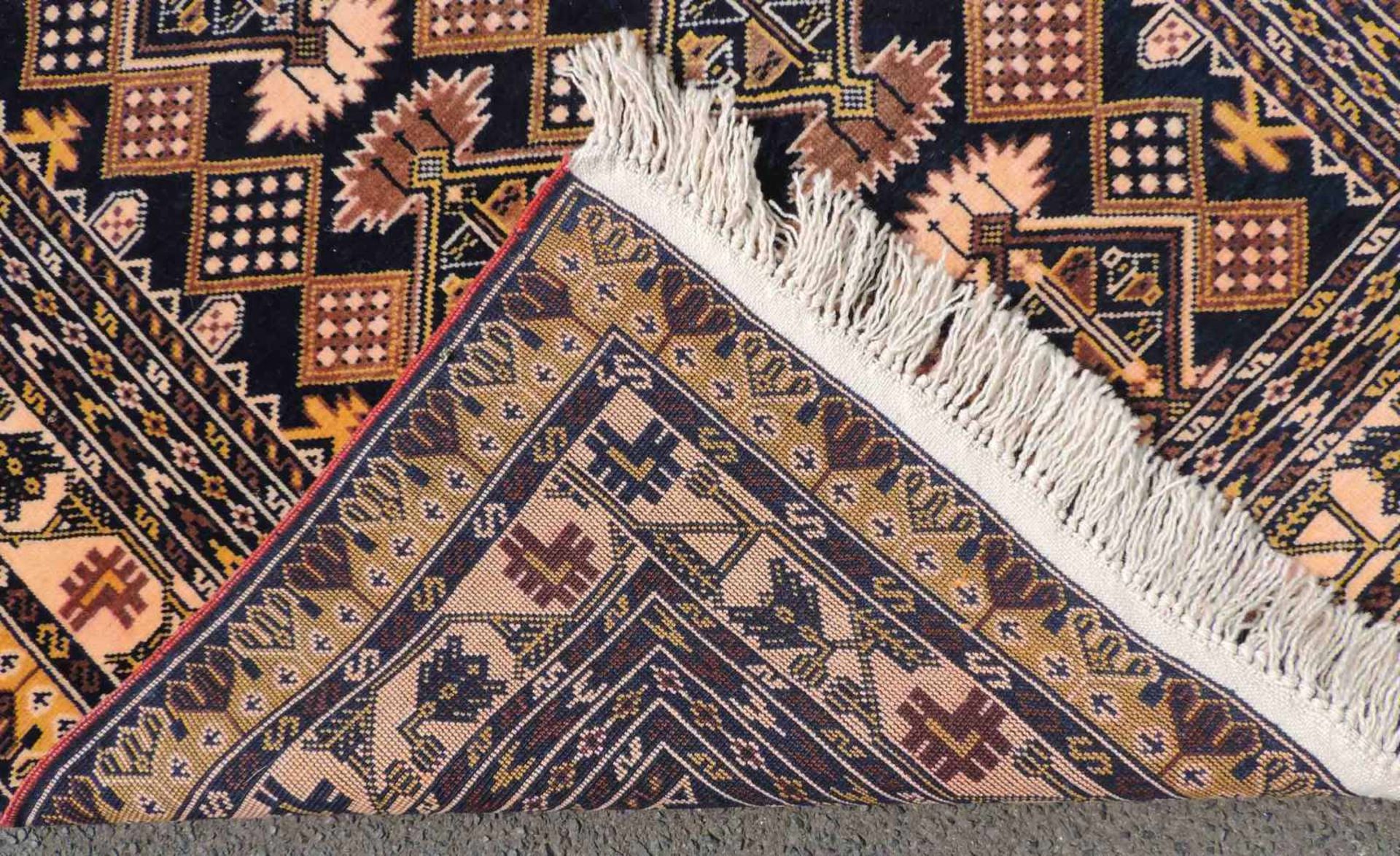 Mauri Stammesteppich. Afghanistan. Alt. Feine Knüpfung.145 cm x 93 cm. Handgeknüpft. Wolle auf - Bild 5 aus 6
