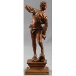 Dyonisos. Geschnitzte Holz Skulptur. 18./19. Jahrhundert.Mit Sockel 25,5 cm hoch.Dyonisos. Carved