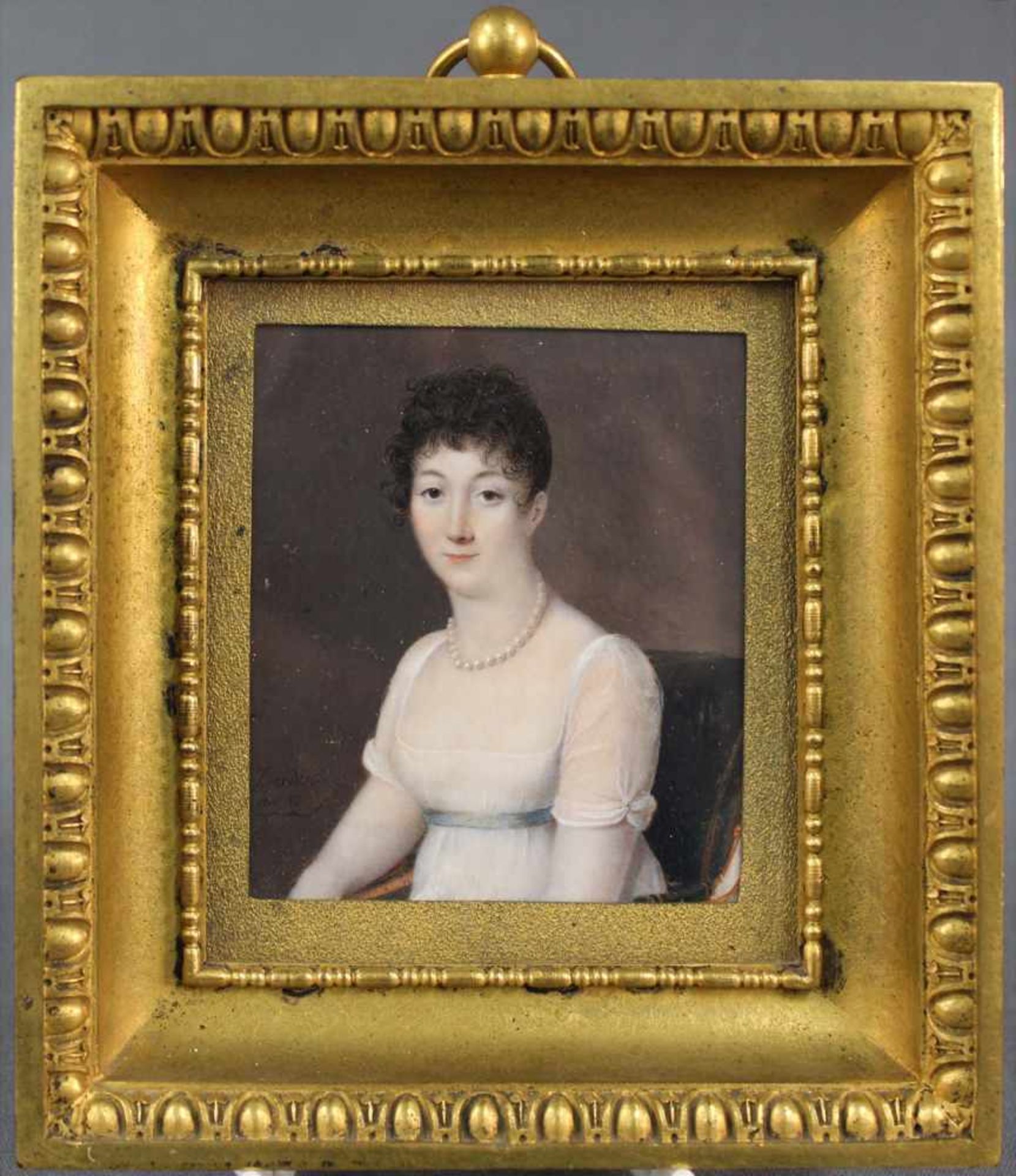 MINIATURIST (XVIII). Portrait einer Dame mit Perlenkette.78 mm x 69 mm im Ausschnitt. Gemälde, - Bild 2 aus 5