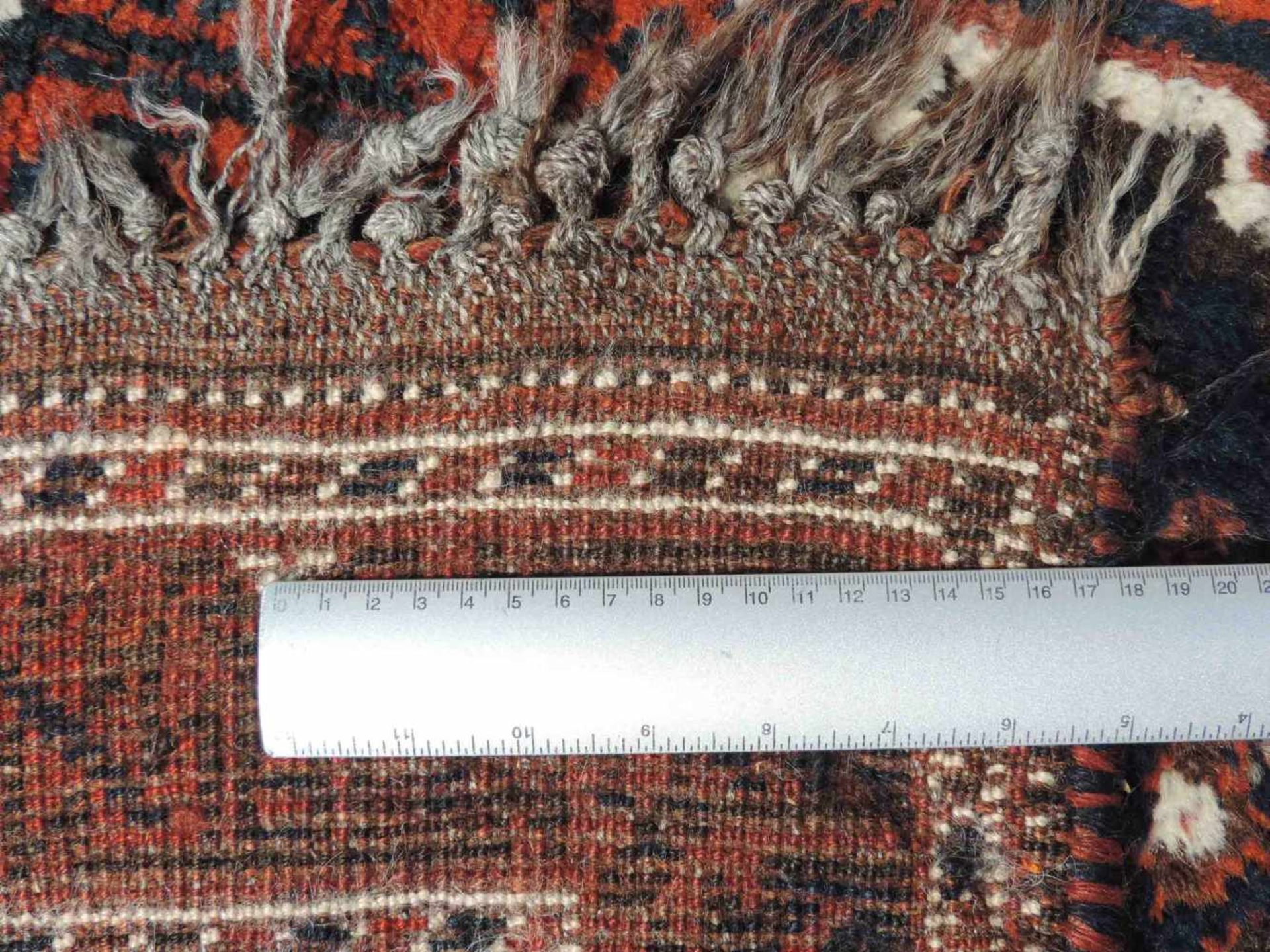 Schiraz Perserteppich. Iran. Alt, Mitte 20. Jahrhundert.160 cm x 117 cm. Handgeknüpft. Wolle auf - Image 3 of 11