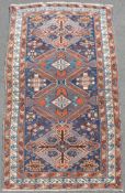 Seichur Dorfteppich. Kaukasus, Region Daghestan. Antik, um 1900.220 cm x 133 cm. Handgeknüpft. Wolle
