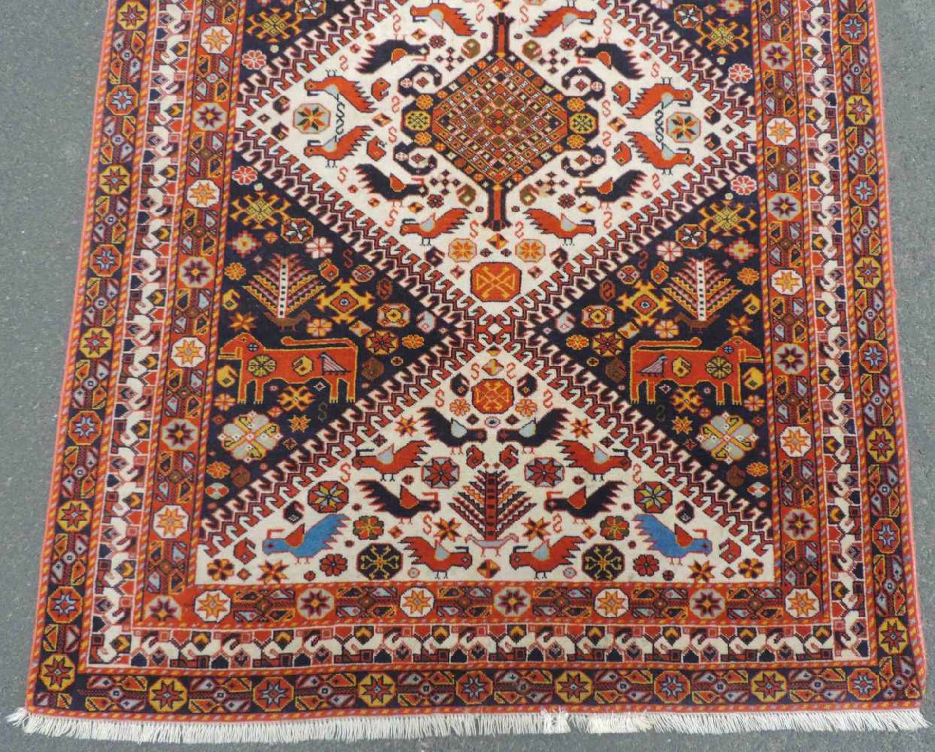 Shah - Savan Perserteppich. Iran. Feine Knüpfung.181 cm x 125 cm. Handgeknüpft. Wolle auf Wolle. - Bild 2 aus 5