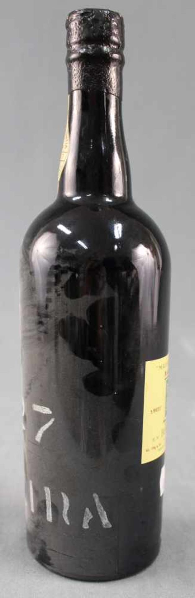 M 1927 Madeira Wine, Malmsey, Sweet Doce, BORGES. Bottled 1996.Eine ganze Flasche. 750 ml. 19 % Vol. - Bild 2 aus 9