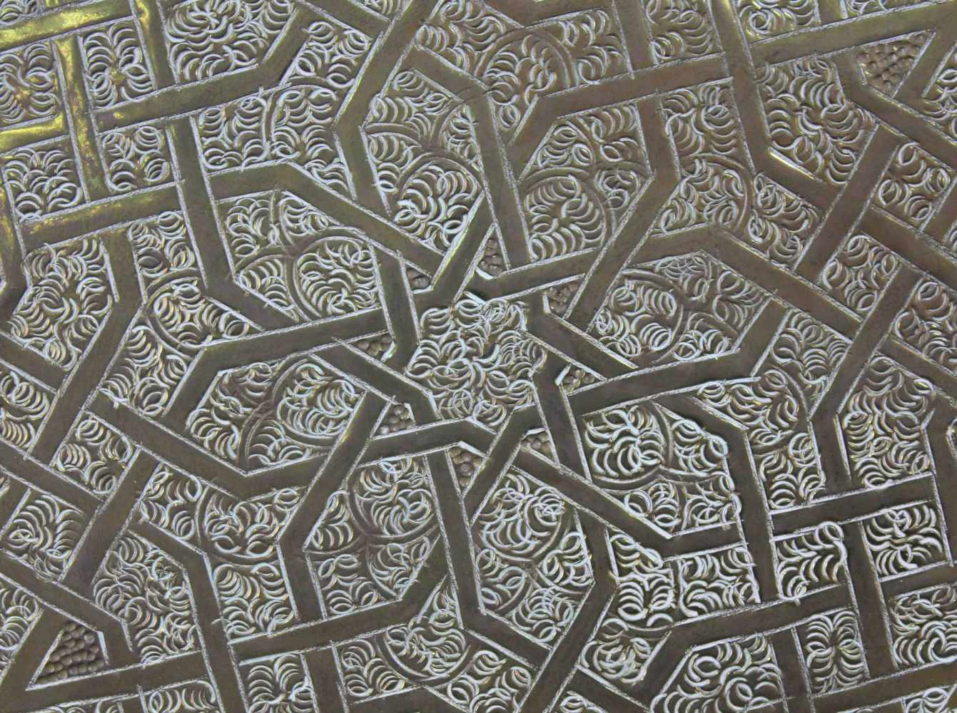 Messing Platte mit Mameluken Dekor. Wohl Ägypten. Alt.51 cm Durchmesser. Fein ziseliert.Brass - Image 2 of 5