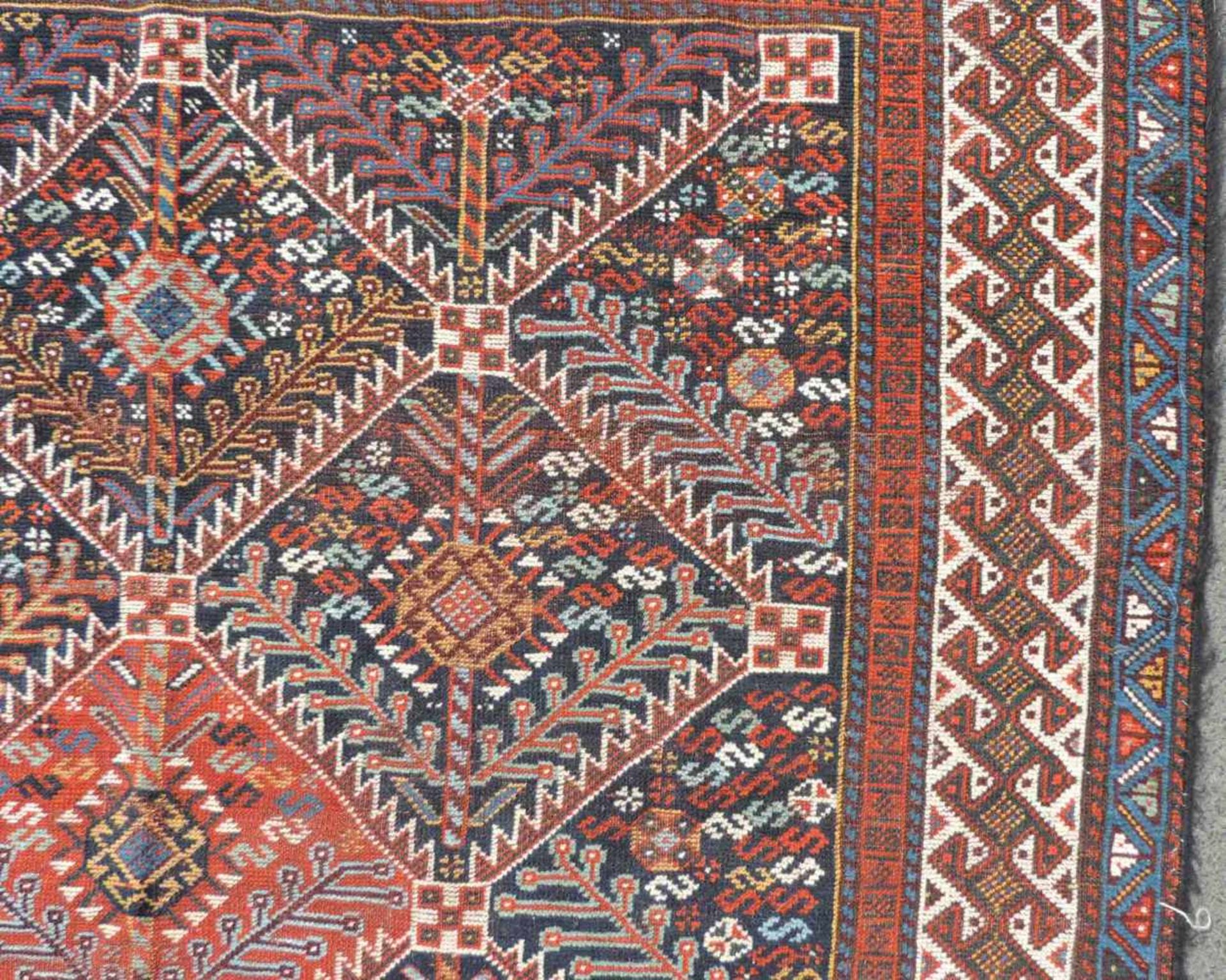 Niriz Perserteppich. Iran. Antik, um 1910.278 cm x 156 cm. Handgeknüpft. Wolle auf Wolle. - Image 13 of 13