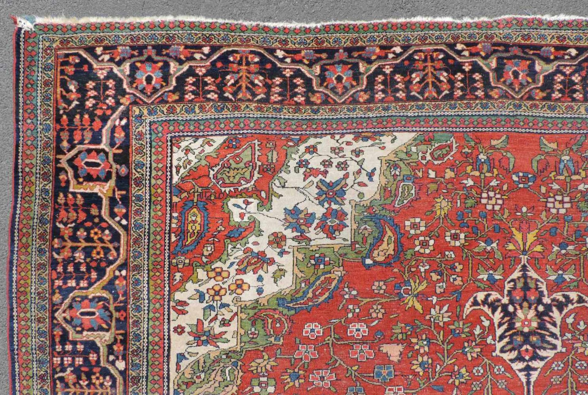 Saruk Ferraghan, Perserteppich. Iran. Antik, um 1890.358 cm x 265 cm. Orientteppich, handgeknüpft. - Bild 14 aus 15