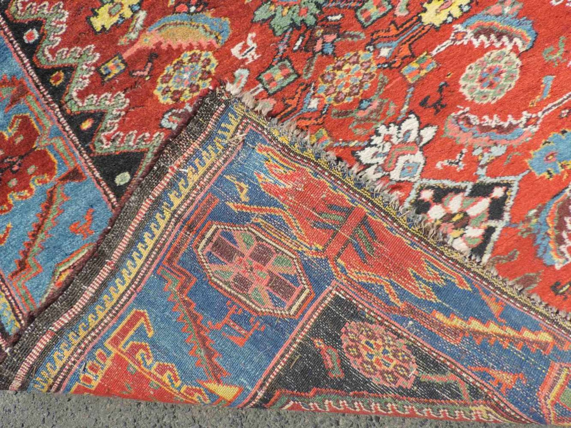 Bachtiari Perserteppich. Galerie. Iran. Alt, um 1930.330 cm x 110 cm. Handgeknüpft. Wolle auf - Image 5 of 14