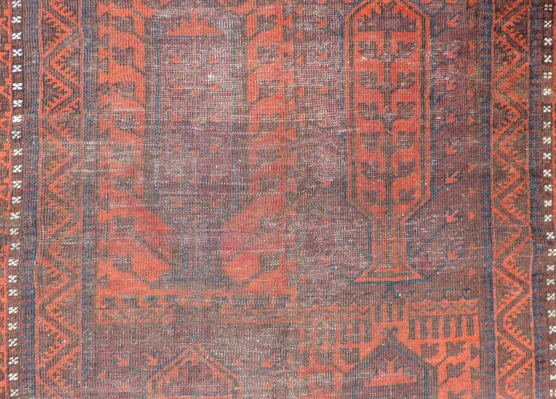 Belutsch Stammesteppich. Afghanistan. Antik, um 1880.369 cm x 104 cm. Handgeknüpft. Wolle auf Wolle. - Image 11 of 11