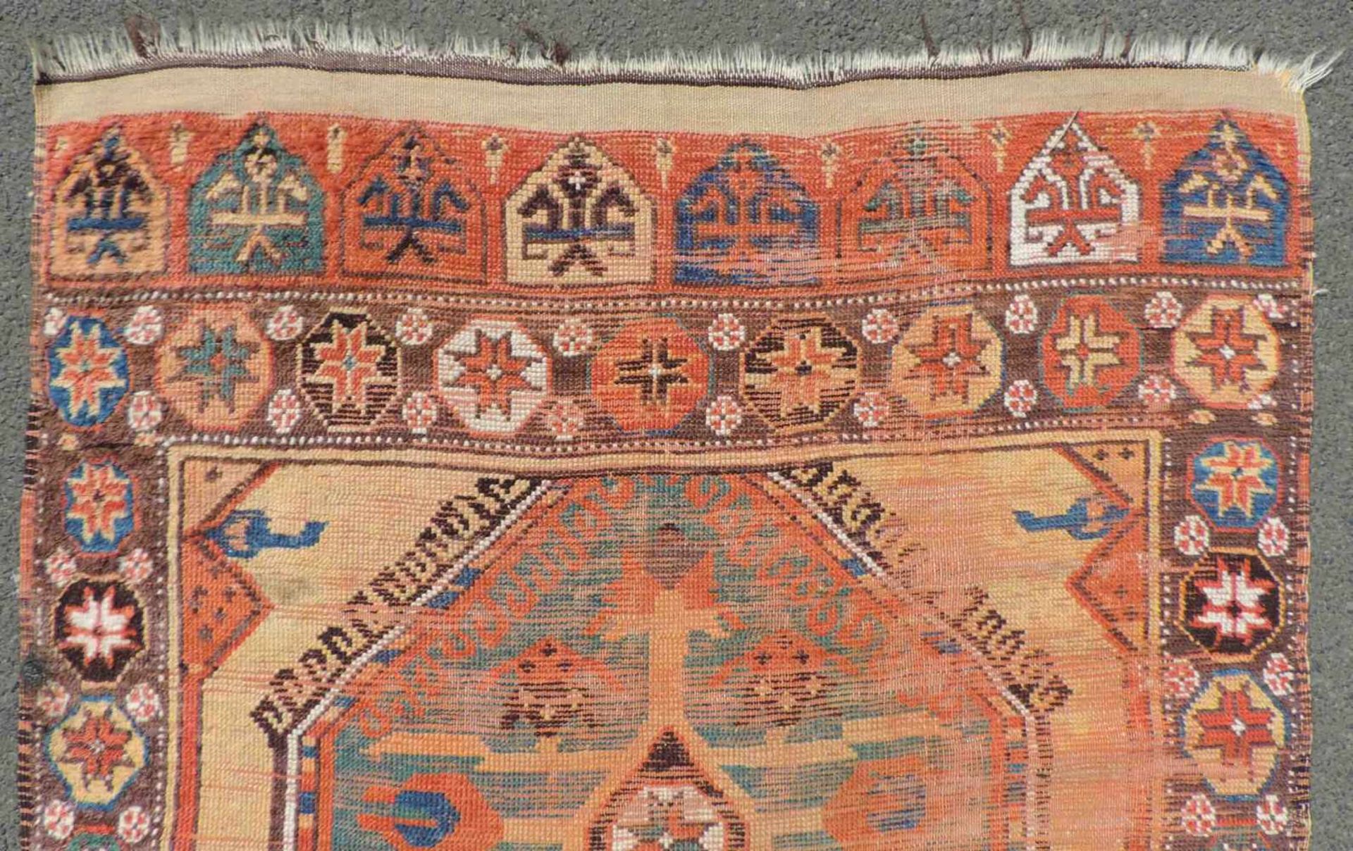 Konya Dorfteppich, Türkei. Antik, 2. Hälfte 18. Jahrhundert.280 cm x 118 cm. Handgeknüpft. Wolle auf - Bild 6 aus 15
