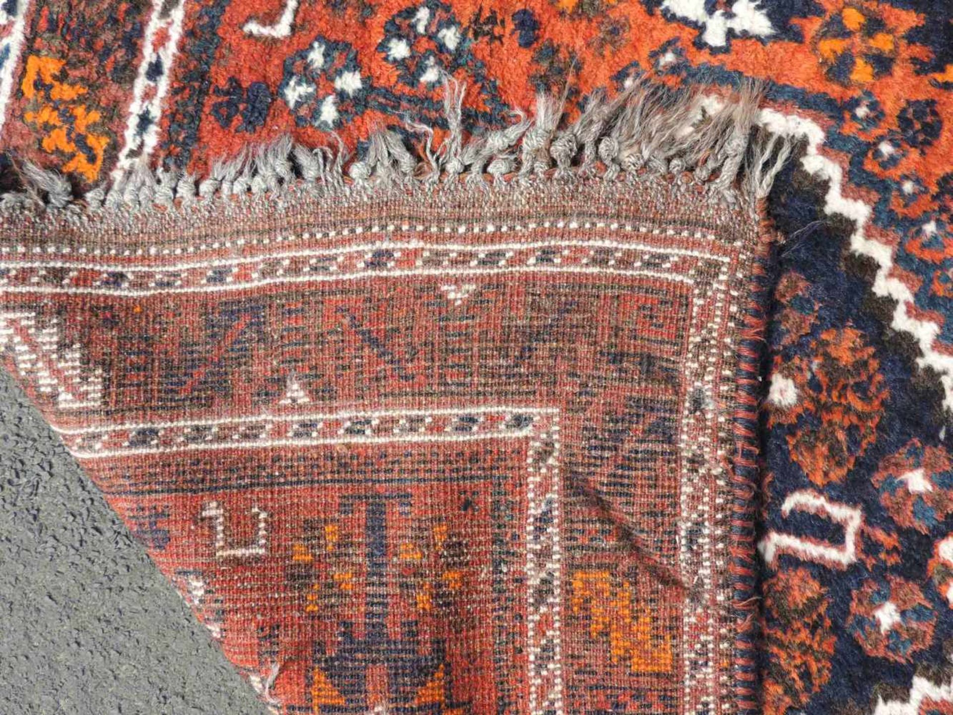 Schiraz Perserteppich. Iran. Alt, Mitte 20. Jahrhundert.160 cm x 117 cm. Handgeknüpft. Wolle auf - Image 2 of 11