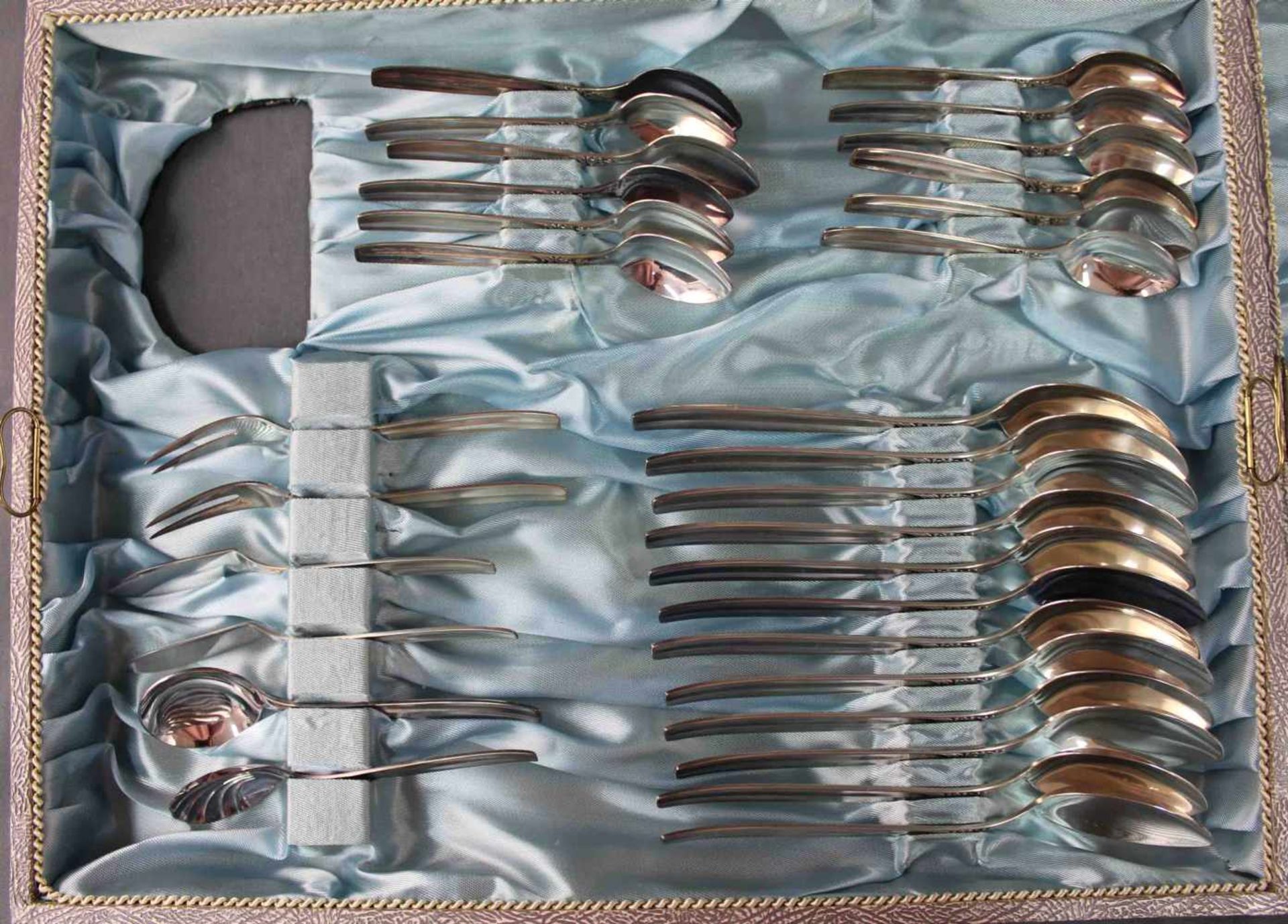 Silberbesteck für 12 Personen in passendem Koffer. Ebel Solingen.2731 Gramm ohne Messer. 75 Teile - Image 6 of 12