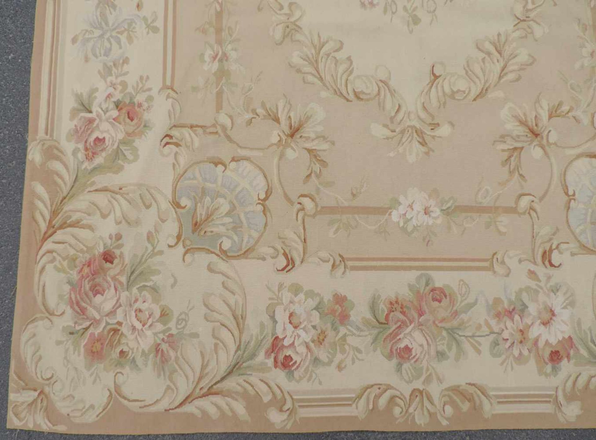Tapis de Pied "Aubusson". Salonteppich.275 cm x 188 cm. Handgewebt. Wolle auf Wolle.Tapis de Pied " - Image 4 of 10