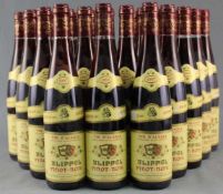 1997 Vin D'Alsace, Pinot- Noir, Domaine Klipfel. Côtes de Barr.24 ganze Flaschen. Appellation Alsace