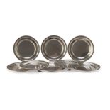 EIGHT SAUCERS IN SILVER, PUNCH VICENZA 1934/1944, smooth ground with knurled border. Silversmith