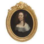 DUTCH PAINTER, 17TH CENTURY PORTRAIT OF A GENTLEWOMAN WITH PEARL NECKLACE Oil on oval canvas applied