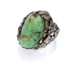 RING with mount in silver and central turquoise. Total weight gr. 16,00 ANELLO con montatura in