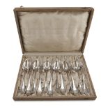 SET OF DESSERT FLATWARE IN SILVER, PUNCH TURIN LATE 19TH CENTURY Consisting of six dessert forks and