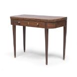 CARD TABLE IN MAHOGANY, ENGLAND, LATE 19TH CENTURY with threads in satin and a drawer on the