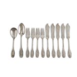 SET OF SILVER CUTLERY, PUNCH GERMANY LATE 9TH CENTURY, with handles chiseled to leaves. Consisting
