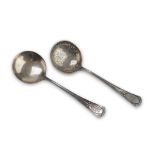 PAIR OF SPOONS IN SILVER, PUNCH AUSTRIA, SALZBURG POST 1867 handles chiseled to garlands and