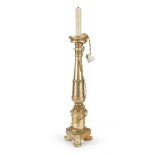 GILTWOOD CANDLESTICK, 19TH CENTURY with webbed triangular foot. h. cm. 73. CANDELIERE IN LEGNO