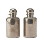 A PAIR OF FLASKS IN SILVER, PUNCH LONDON 1898 smooth cylindrical body with sphere stoppers. Title