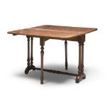 DROP LEAF TABLE IN BRIAR ELM WOOD, ENGLAND 19TH CENTURY with turned legs. Measures closed, cm. 55