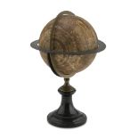 GLOBE, EARLY 19TH CENTURY map in bad state of conservation. Upright and sphere in metal, foot in